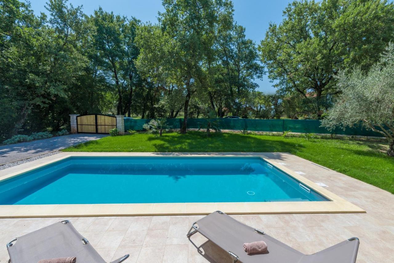 Villa Mirabella Umag Bagian luar foto